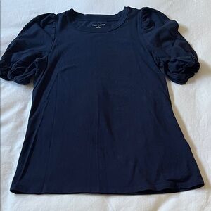 Amazon Essentials navy knit top with puff sleeves, size medium
